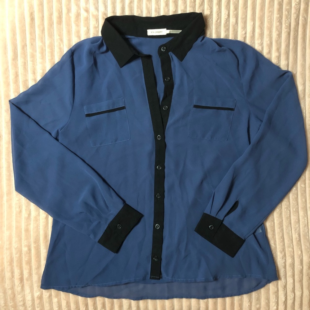Blu Pepper Sheer Blue Button-Up, with Black Collar and Detailing, Size Large